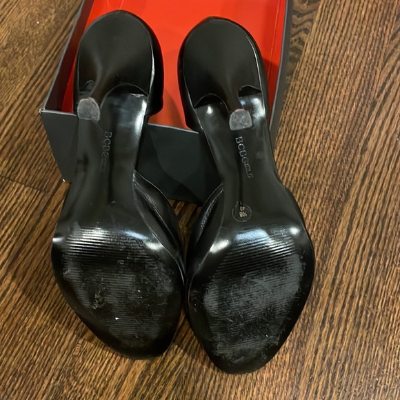 Black bcbg girl size 10 pumps - Picture 4 of 4